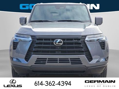 Certified 2025 Lexus GX 550 w/ Accessory Package (2T) image 7