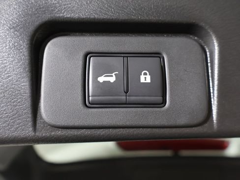 Used 2023 Nissan Rogue SL w/ SL Premium Package FWD image 18