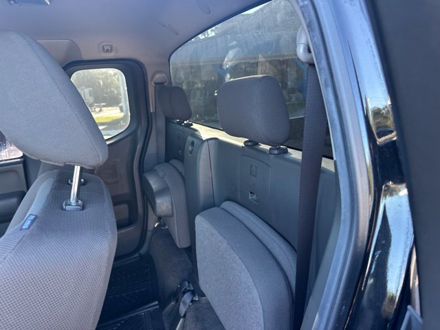 Used 2014 Nissan Frontier S RWD image 13