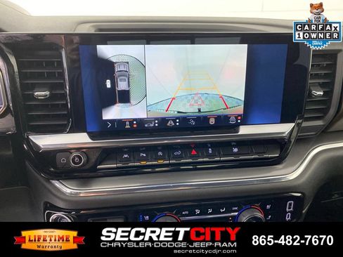 Used 2024 Chevrolet Silverado 1500 High Country w/ High Country Premium Package AWD/4WD image 21
