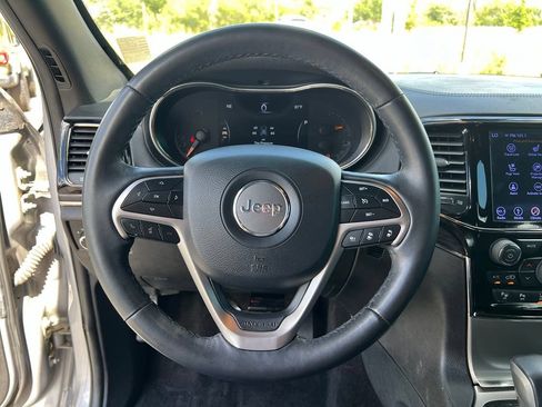 Used 2019 Jeep Grand Cherokee High Altitude AWD/4WD image 32