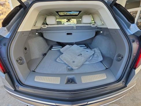 Used 2024 Cadillac XT5 Premium Luxury FWD image 27