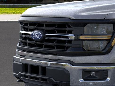 New 2025 Ford F150 XLT w/ Equipment Group 302A MID AWD/4WD image 17