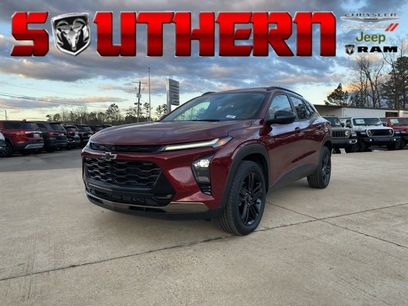 Used 2024 Chevrolet Trax ACTIV w/ Sunroof Package