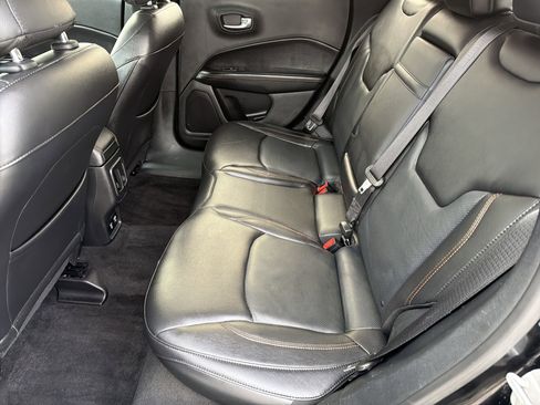 Used 2018 Jeep Compass Limited w/ Navigation Group image 22