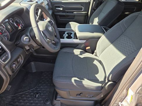 New 2026 RAM 3500 Big Horn AWD/4WD image 6