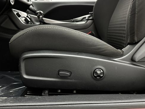 Used 2019 Dodge Challenger GT image 12