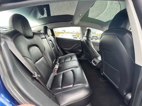Used 2021 Tesla Model 3 Standard Range Plus RWD image 12