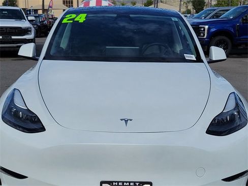 Certified 2022 Ford F150 XL w/ STX Appearance Package image 28