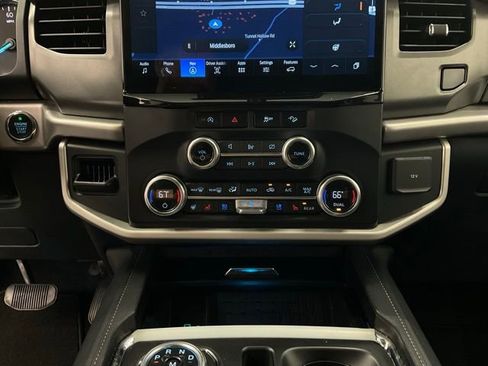 Used 2024 Ford Expedition Max XLT AWD/4WD image 20
