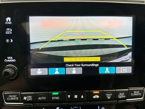 Used 2020 Honda Odyssey Touring image 16