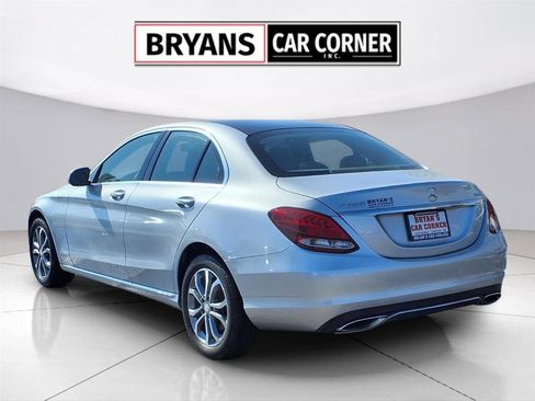 Used 2015 Mercedes-Benz C 300 4MATIC Sedan image 21