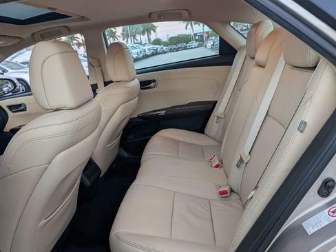 Used 2014 Toyota Avalon XLE Premium FWD image 5