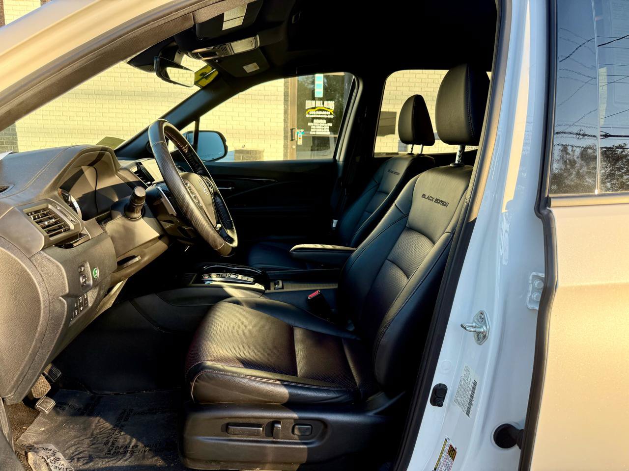 Used 2023 Honda Ridgeline Black Edition image 15