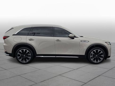 Certified 2024 MAZDA CX-90 Plug-In Hybrid w/ Premium Pkg image 8