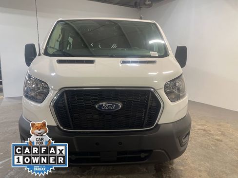 Used 2024 Ford Transit 250 Low Roof w/ Exterior Upgrade Package image 46