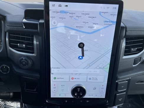 New 2025 Ford F150 Lightning Flash image 20