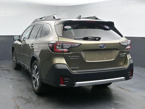 Used 2020 Subaru Outback Touring image 6