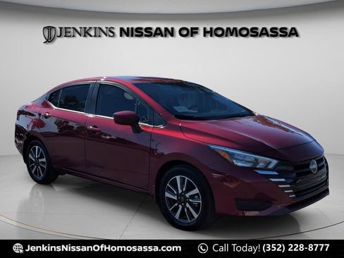 New 2025 Nissan Versa SV w/ Trunk Package FWD image 1