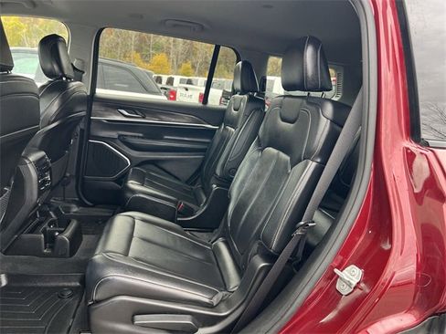 Used 2021 Jeep Grand Cherokee L Limited w/ MOPAR Finishing Package image 17