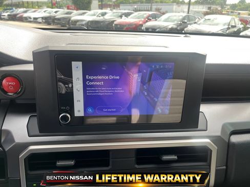 Used 2025 Toyota 4Runner TRD Off-Road AWD/4WD image 18