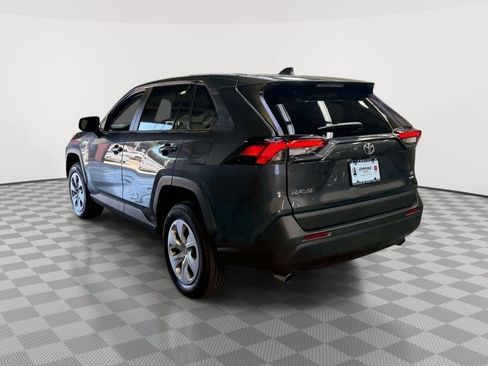 Used 2025 Toyota RAV4 LE AWD/4WD image 5