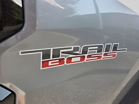 New 2026 Chevrolet Colorado Trail Boss AWD/4WD image 33