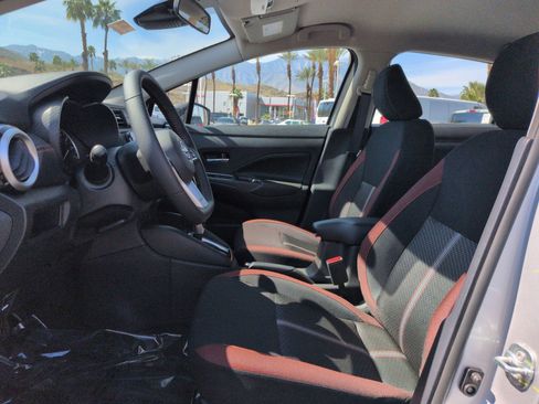 New 2025 Nissan Versa SR w/ Trunk Package image 12