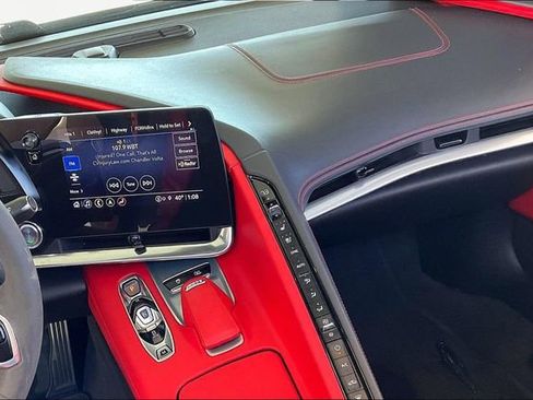 Used 2023 Chevrolet Corvette Stingray w/ Z51 Performance Package image 9