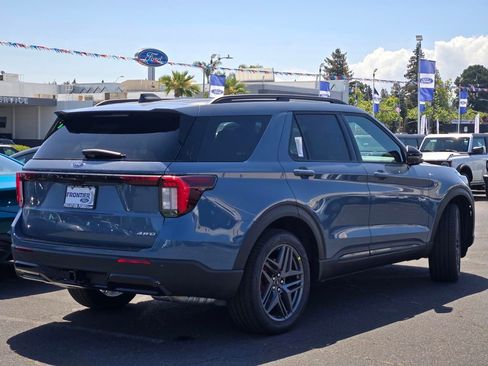 New 2026 Ford Explorer ST-Line AWD/4WD image 36