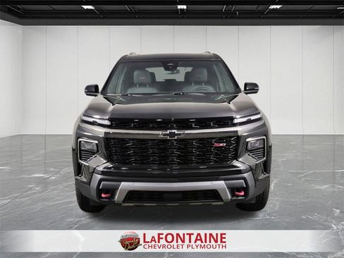 Certified 2025 Chevrolet Traverse Z71 w/ Driver Confidence Package image 3