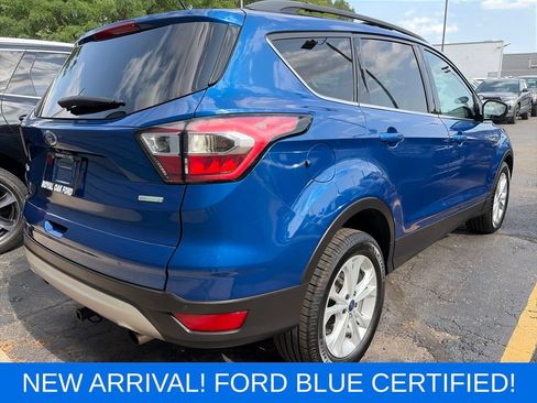 Certified 2017 Ford Escape SE w/ SE Leather Comfort Package FWD image 4