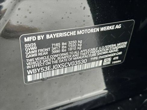 New 2025 BMW i7 xDrive60 w/ Executive Package image 19