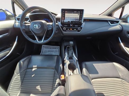 Used 2020 Toyota Corolla XSE image 10