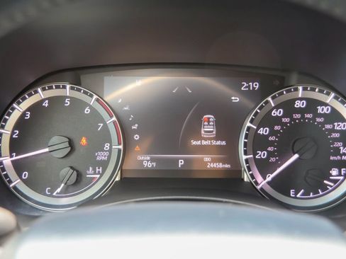 Used 2023 Toyota Highlander XSE FWD image 16