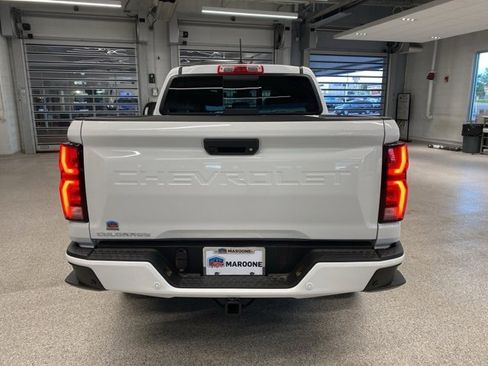 New 2025 Chevrolet Colorado LT w/ LT Convenience Package image 6