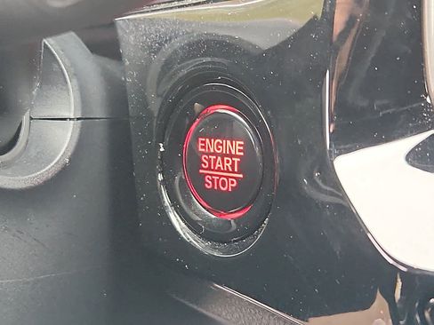 Certified 2025 Honda Civic Sport image 24