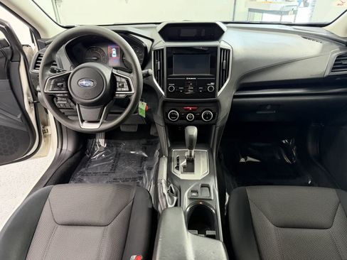 Used 2021 Subaru Crosstrek 2.0i AWD/4WD image 12