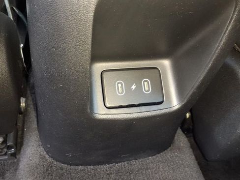 Used 2024 Hyundai Elantra Limited FWD image 13