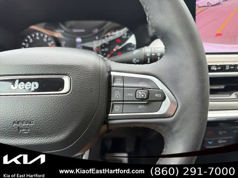 Used 2023 Jeep Compass Limited w/ Elite Group AWD/4WD image 33