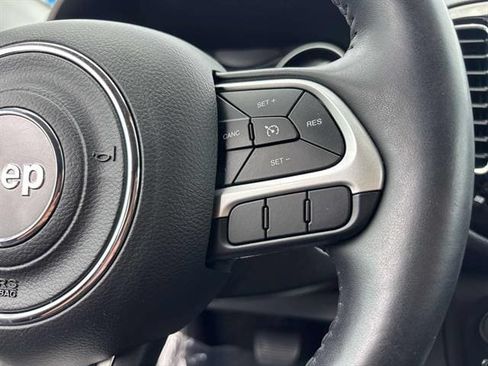 Used 2019 Jeep Compass Latitude AWD/4WD image 20