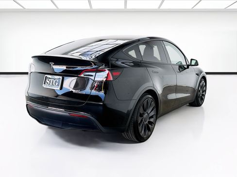 Used 2022 Tesla Model Y Performance AWD/4WD image 4