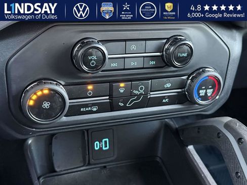 Used 2024 Ford Bronco Big Bend image 17