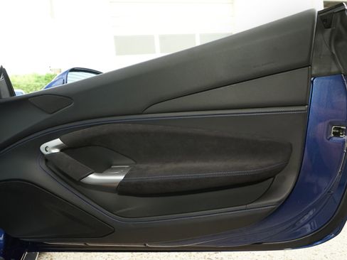 Used 2020 Ferrari F8 Tributo image 24