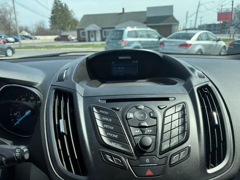 Used 2014 Ford Escape SE image 22