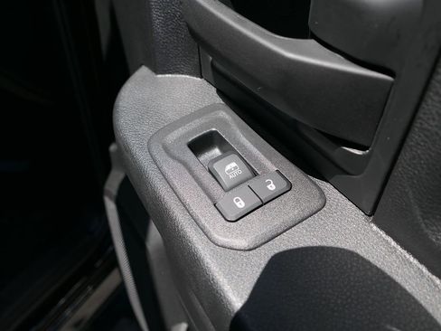 New 2026 RAM 3500 Tradesman AWD/4WD image 24