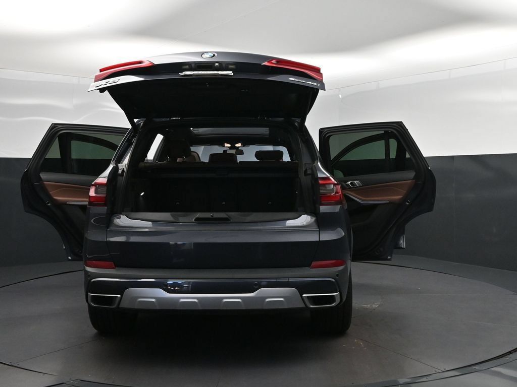 Used 2020 BMW X5 sDrive40i w/ Premium Package RWD image 51