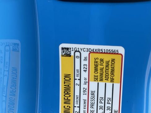 Used 2024 Chevrolet Corvette Stingray Premium Conv w/ Z51 Performance Package image 33