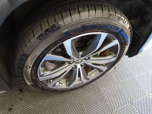 Used 2018 Lexus RX 350L FWD w/ Premium Package image 9