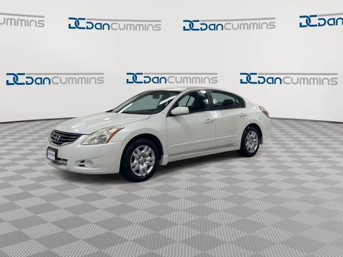 Used 2012 Nissan Altima 2.5 S w/ Value Pkg FWD image 4